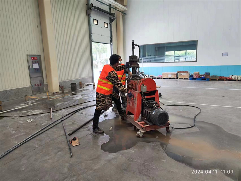 大理厂房地面下沉塌陷注浆加固施工